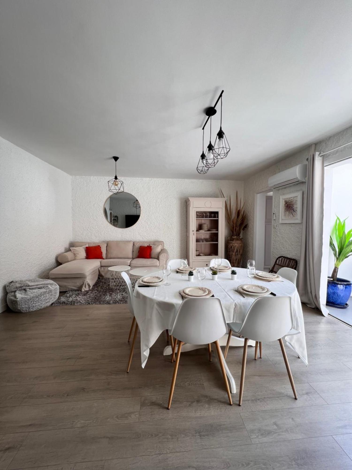 Gorgeous Town House Βίλα Ναρμπόν Εξωτερικό φωτογραφία